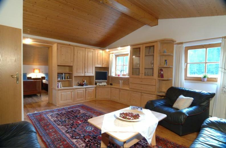 בישופסווייסן Ferienhaus Gestuet Pfaffenlehen מראה חיצוני תמונה