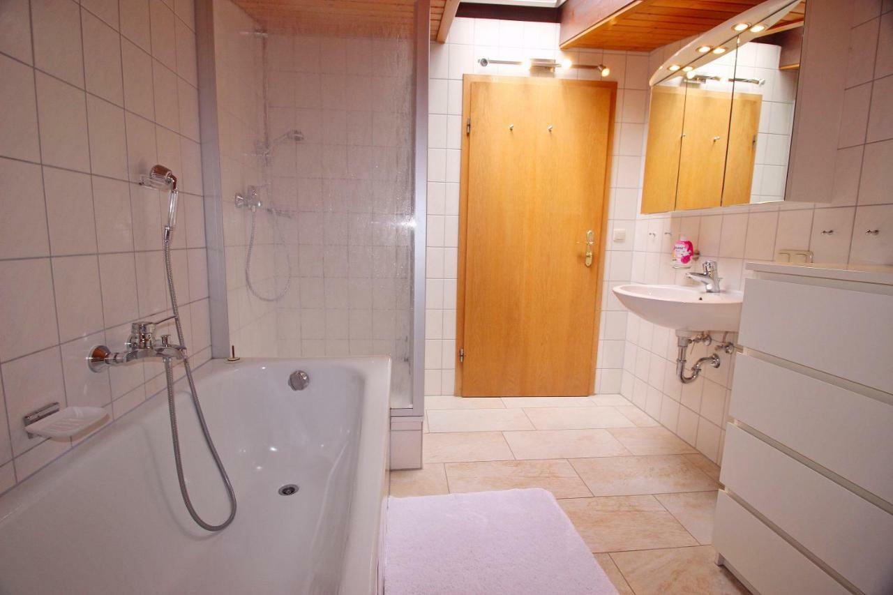 בישופסווייסן Ferienhaus Gestuet Pfaffenlehen מראה חיצוני תמונה